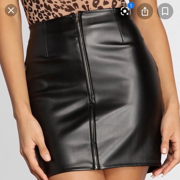 new Aritzia Talula faux leather skirt with zip - Picture 2 of 5